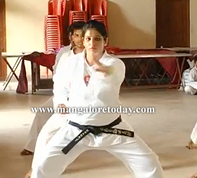mrinali shetty